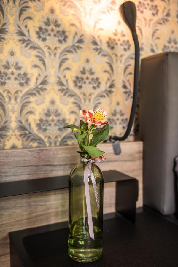 Ferienwohnung Am Dom Naumburg  Ngoại thất bức ảnh